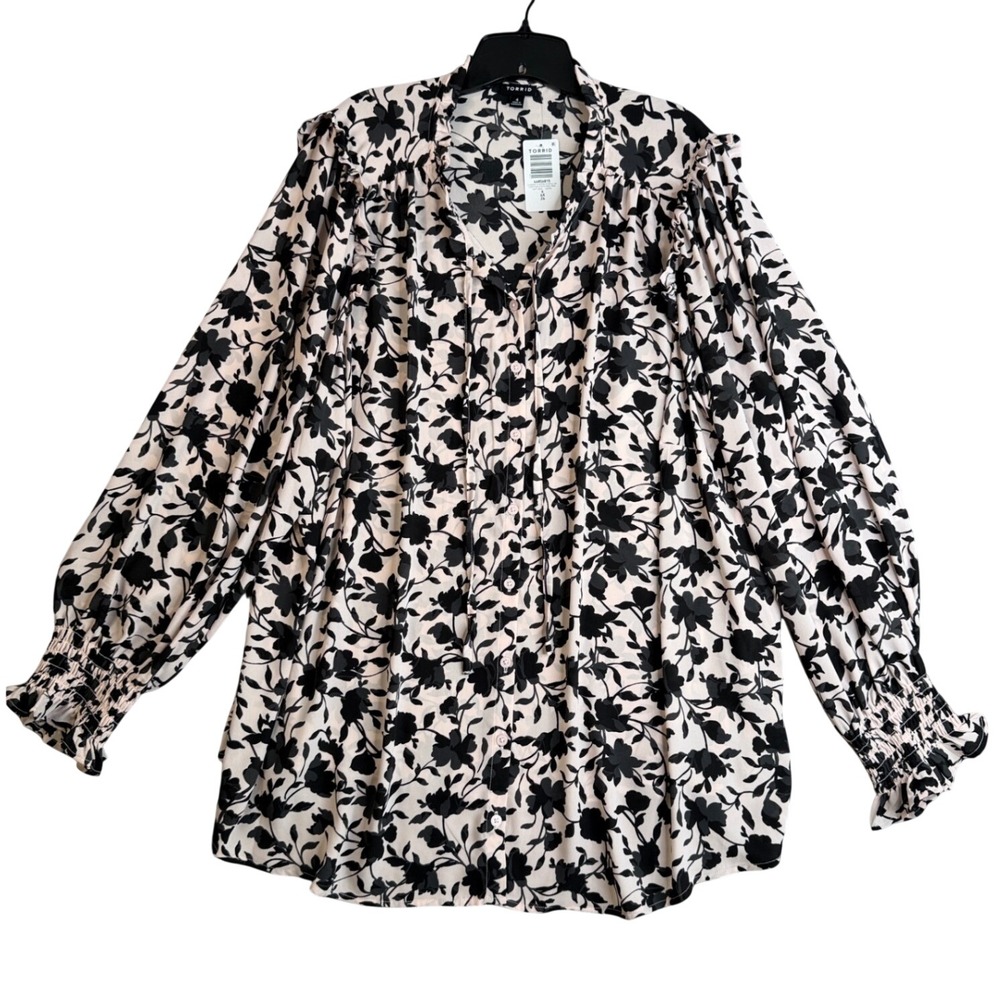 Torrid Georgette Romantic Floral Button Up Ruffle Top Pink Black Womens 4X